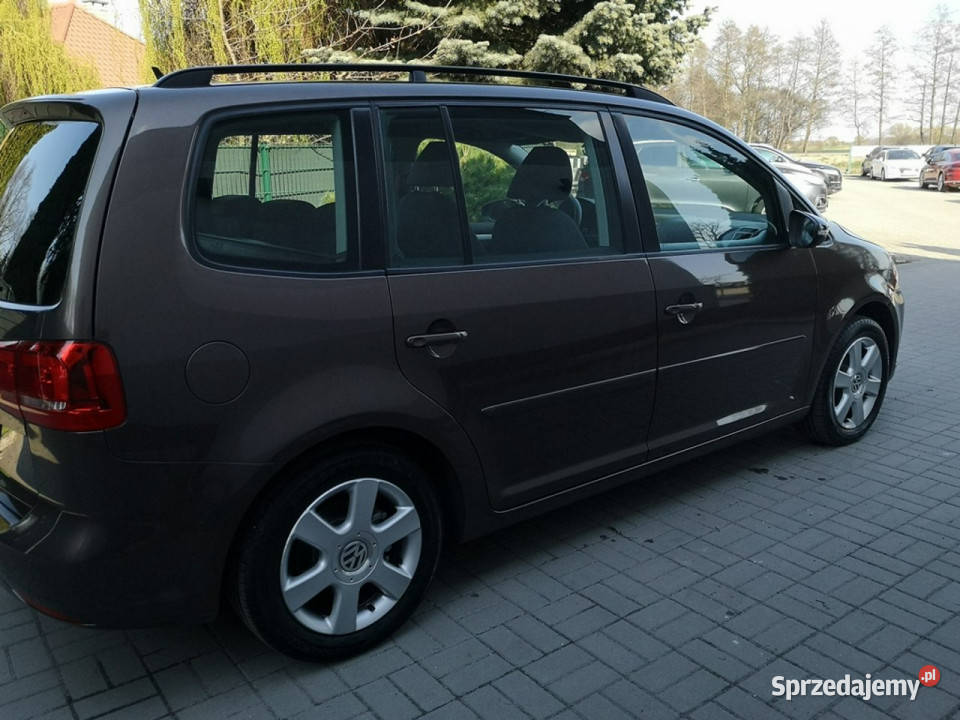 Volkswagen Touran 16 TDI 105 Klimatronic Isofix ASR (kontrola trakcji)