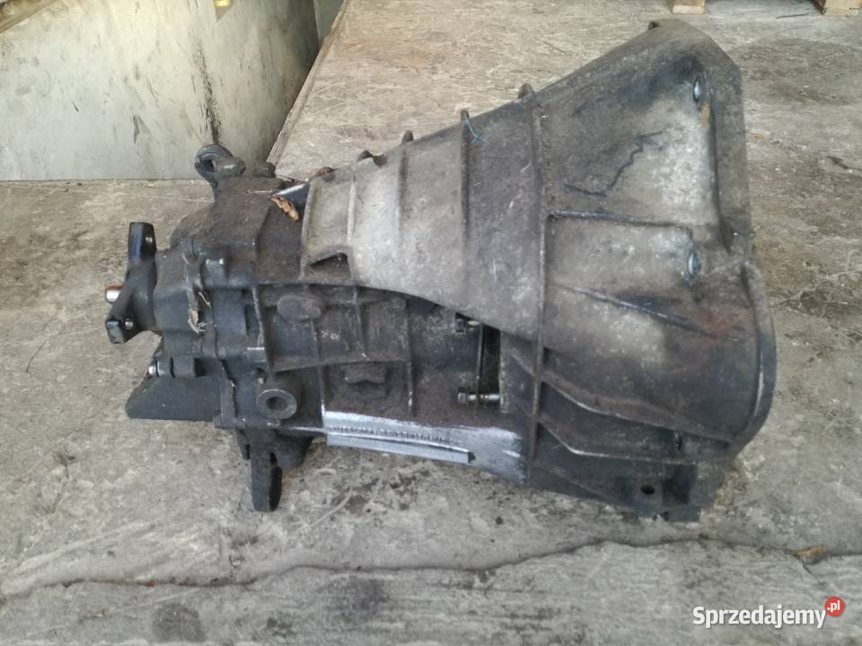 Skrzynia biegów manualna 4 biegowa Mercedes w123 osobowe Skrzynie biegów manualne Kosarzew-Stróża sprzedam