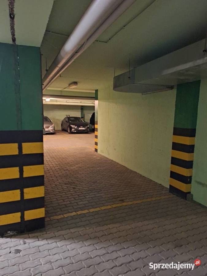 Garaż miejsce postojowe UrsynówKabaty Warszawa