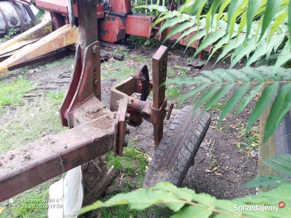Pług obrotowy 3 skibowy nieuszkodzony Janków