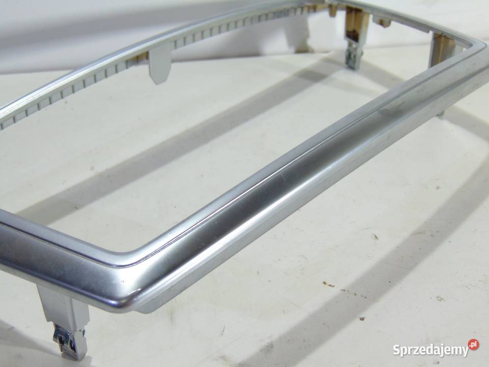 RAMKA OSŁONA RADIA NAWIGACJI MERCEDES ML W166