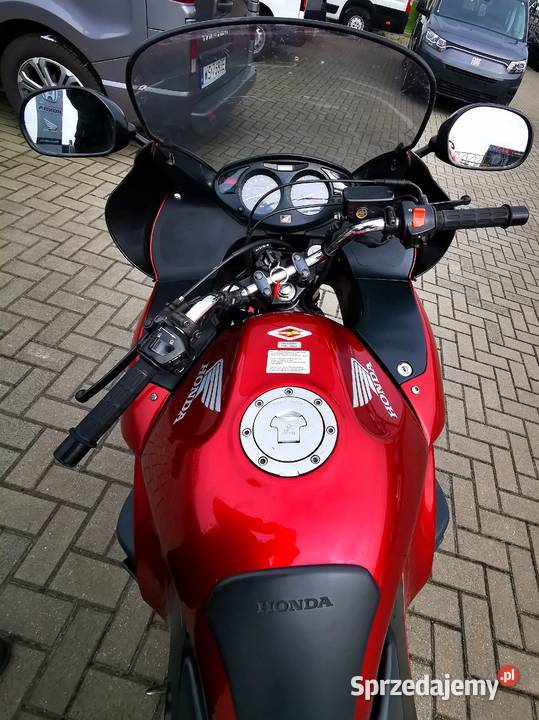 Ekonomiczny turystyk Honda Deauville