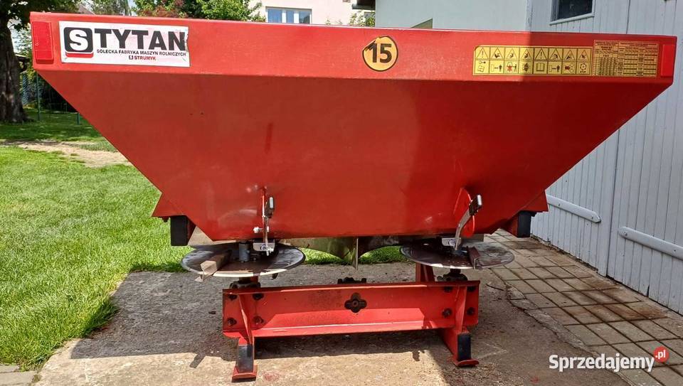 Rozsiewacz nawozów TYTAN Albigowa sprzedam