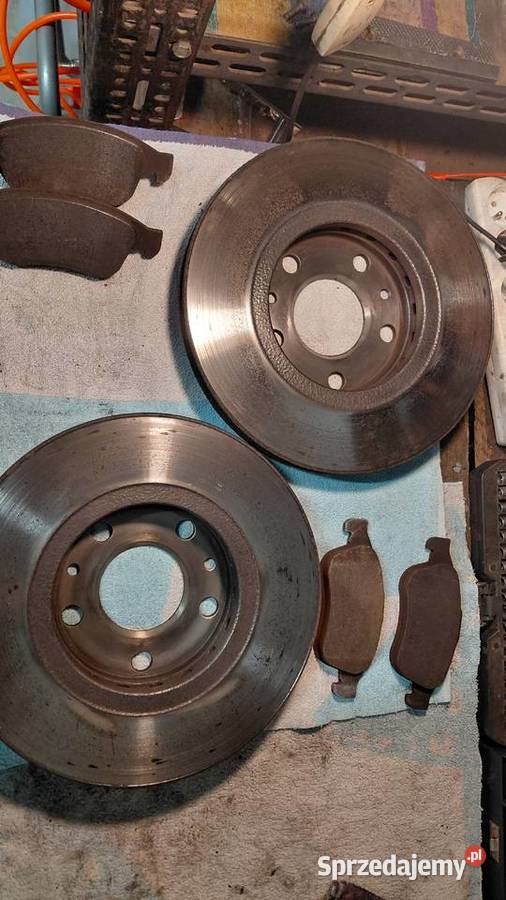 Tarcze klocki przód megane 3 Tarnobrzeg