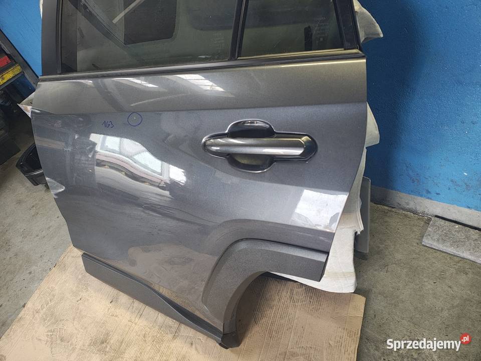 RAV4 v drzwi tylne lewe 1G3 Rok produkcji 2020 Turek