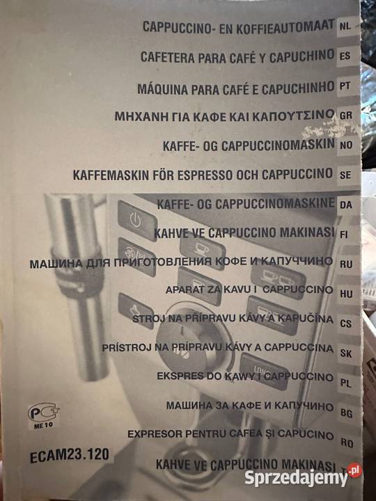 Ekspres do kawy ciśnieniowy DeLonghi model ECAM AGD Kraków sprzedam