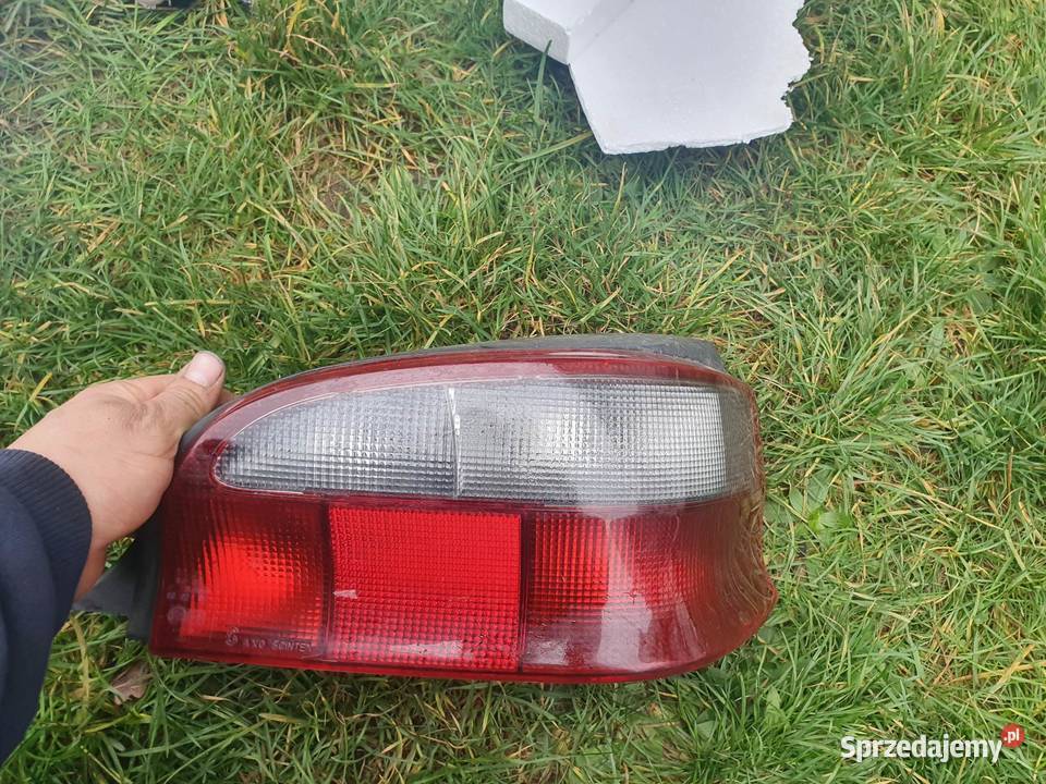Lampa tylna prawa citroen saxo 9599 przedlift Części samochodowe Kraków