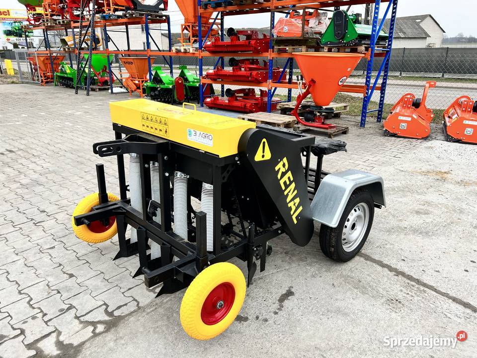 Sadzarka do czosnku cebuli bobu RENAL OLMECH Września