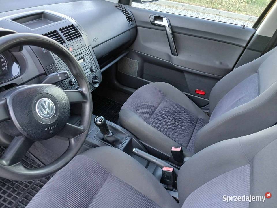 VW Polo LIFT 2006 14 benzyna sprawna KLIMA nieuszkodzony