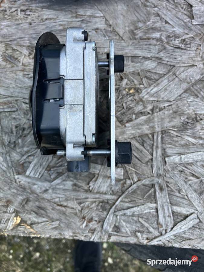 Audi A8 S8 D4 radar sensor ACC czujnik radarowy osobowe Kłodzko