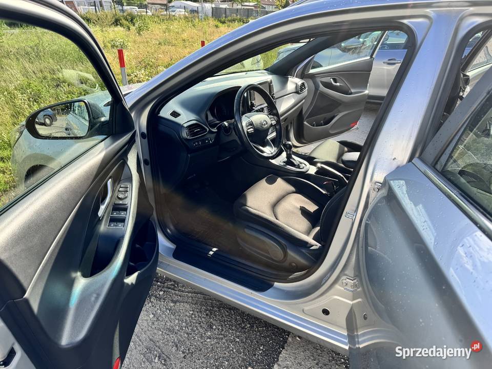 Hyundai i30 kombi 2019 automat salon Polska komputer pokładowy mazowieckie Ząbki