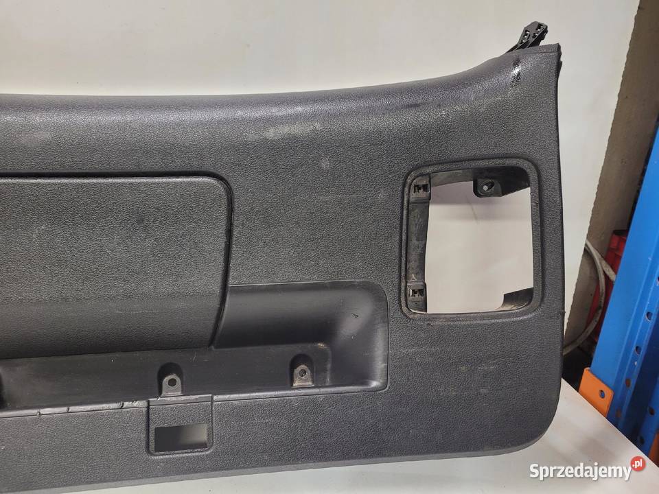 TAPICERKA KLAPY TYŁ AUDI Q7 4L 4L0867973 sprzedam