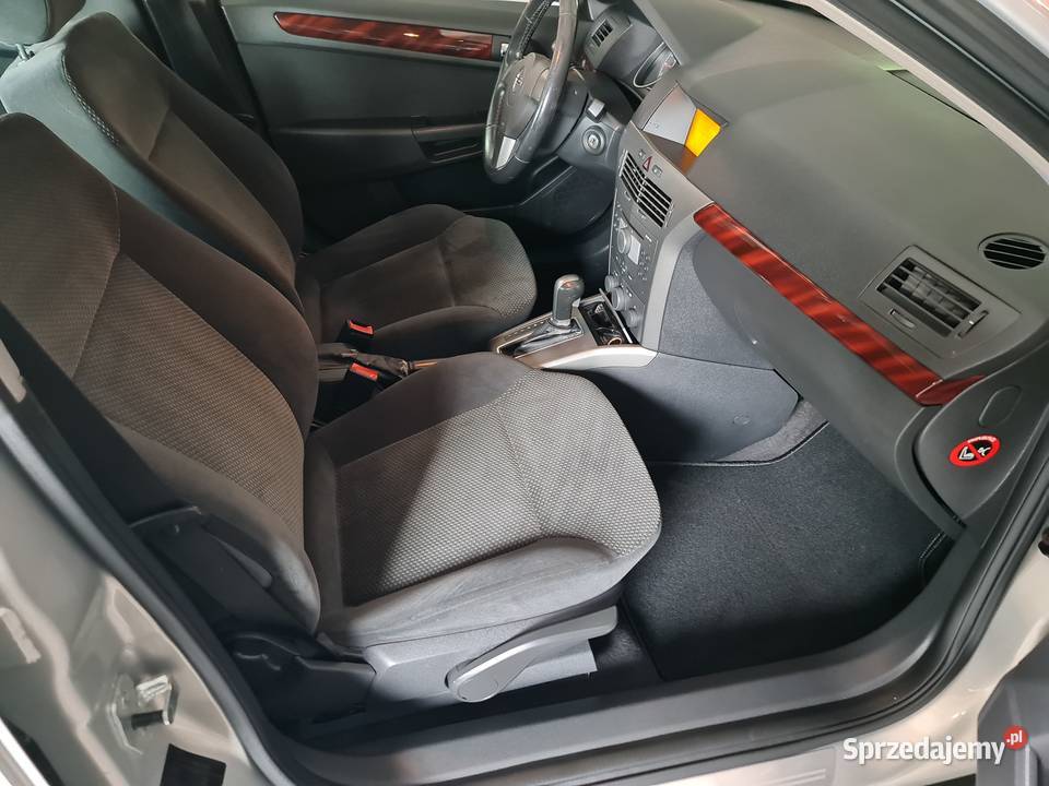 Sprzedam Opel Astra Kombi 18 Automatic 125KM