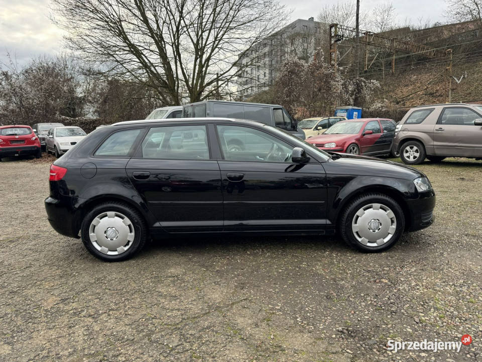 Audi A3 Sportback lakier metallic Szczecin