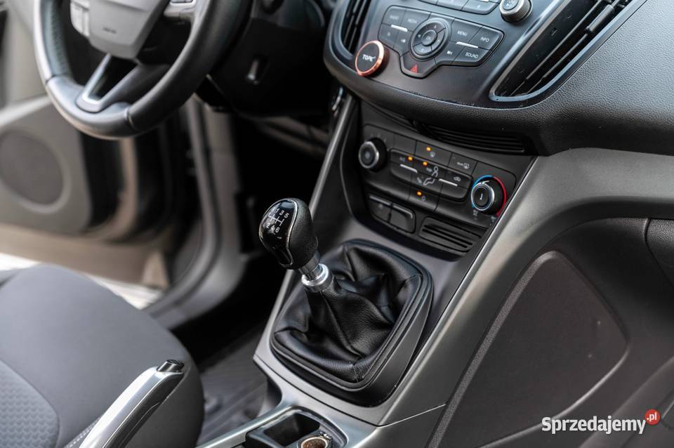 FORD KUGA gniazdo USB