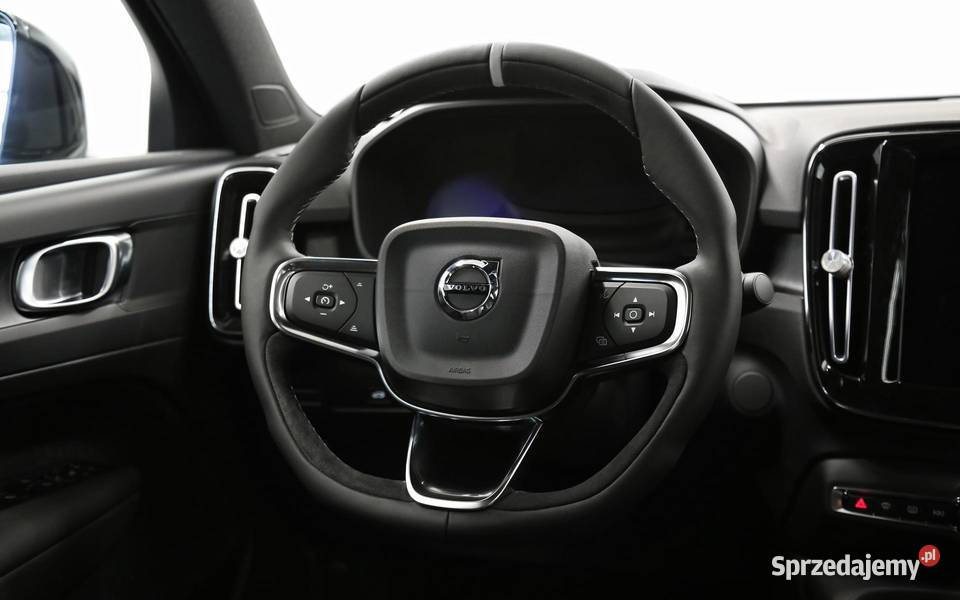 HEICO Volvo XC40 C40 kierownica sportowa skóra Gadgety motoryzacyjne dolnośląskie Bielany Wrocławskie