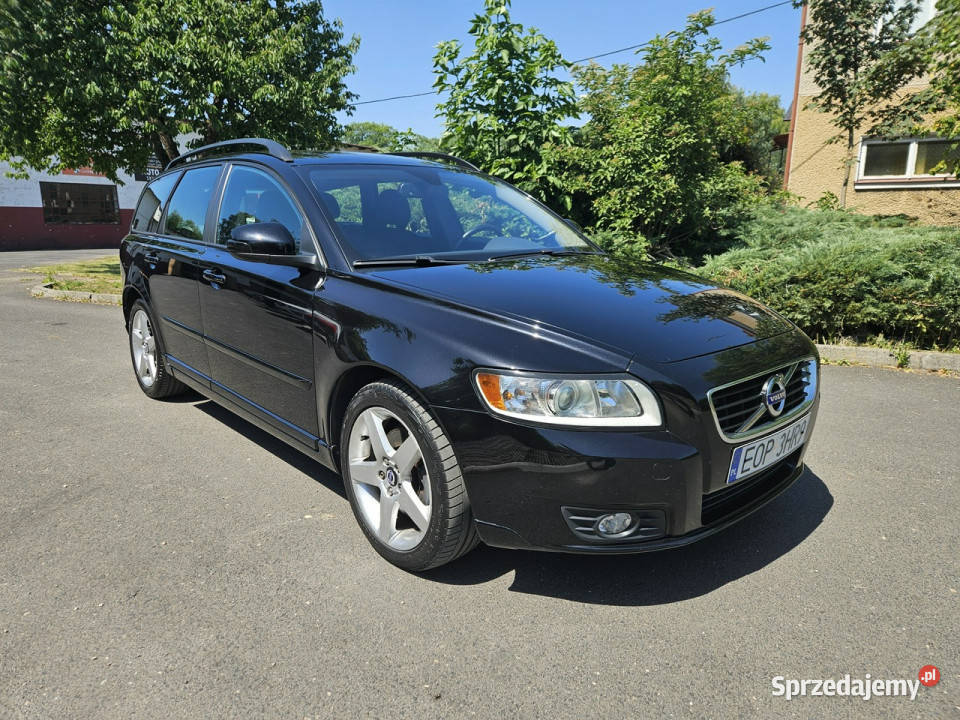 Volvo V50 20d 150 5 cylindrów Super Stan Bogate czarny