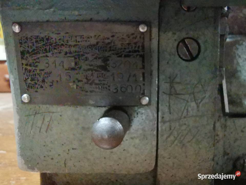 Maszyna do szycia owerlok Famad 3 nitkowy łódzkie Łódź sprzedam