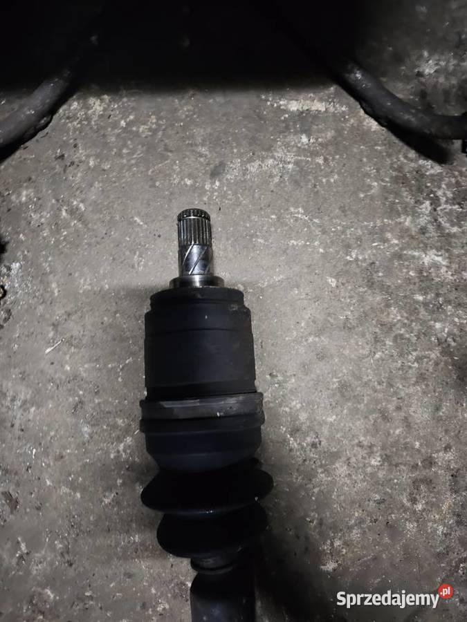 PÓŁOŚ PRAWA DŁUGA NISSAN ALMERA N15 97 16 16V osobowe Puławy