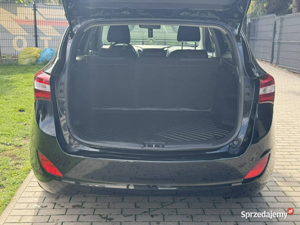 Hyundai i30 16 Diesel Serwisowany Gwarancja Rok produkcji 2014 Piekoszów sprzedam