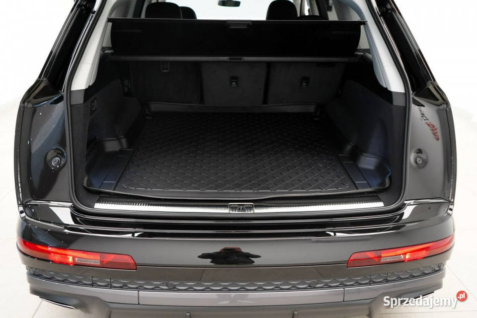 Audi Q7 45TDI Sline Quattro Virtual Pneumatyka podgrzewane fotele Kielce sprzedam