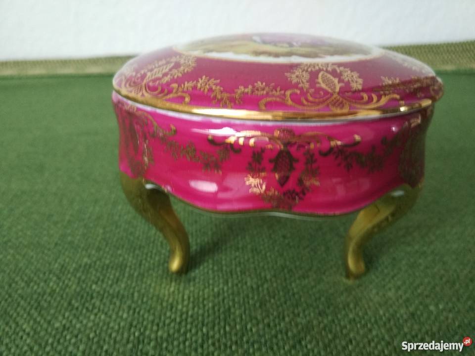 Porcelana francuska sygnowane puzderko na Ropa