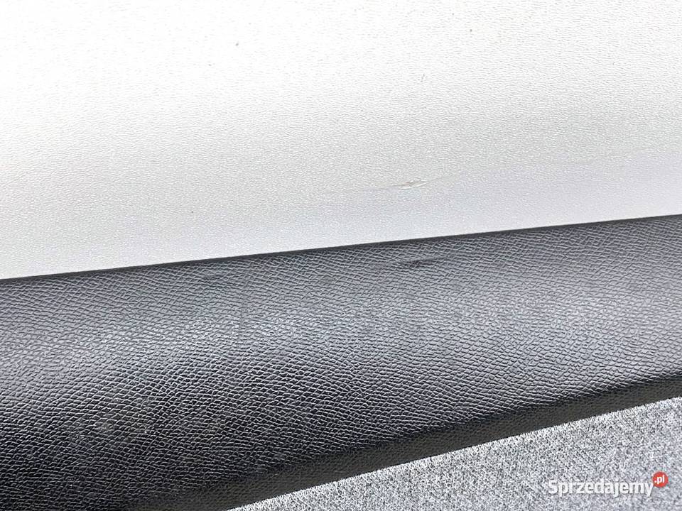 BOCZEK DRZWI LEWY PRZÓD PEUGEOT 308 SW III Kombi