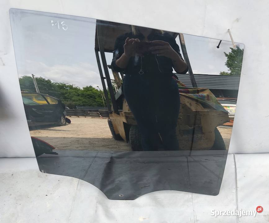 BMW X5 F15 SZYBA TYLNA PRAWA PRZYCIEMNIANA Radom