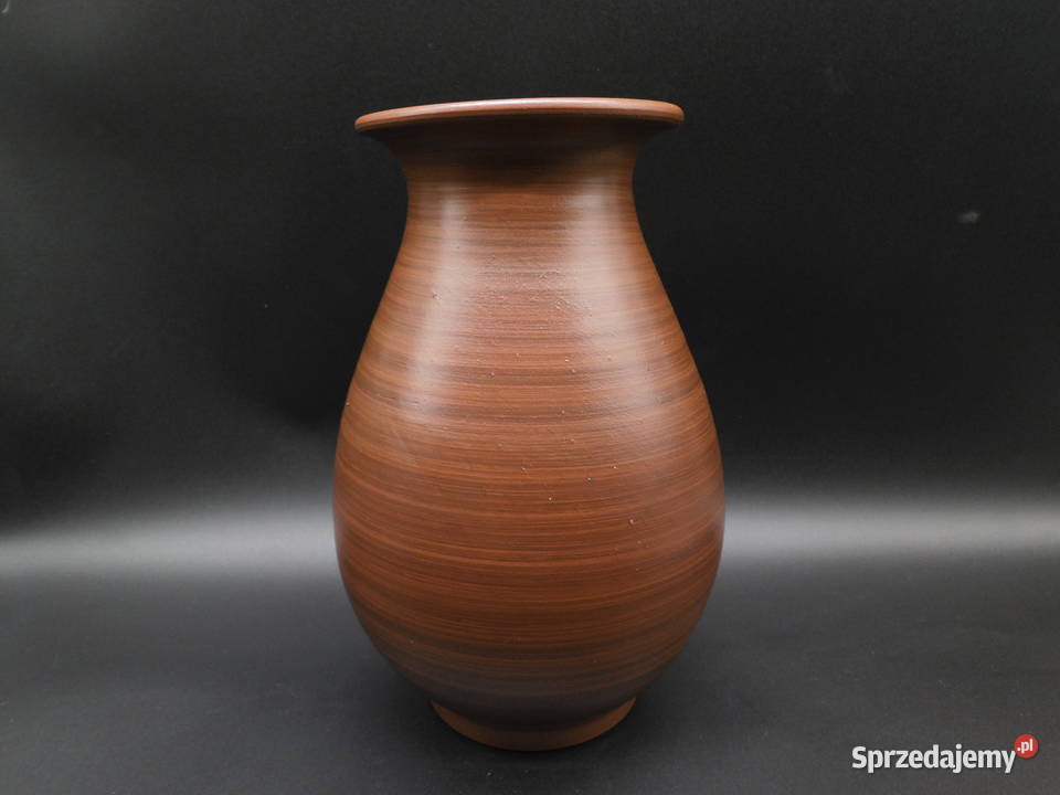 Wazon gliniany wolumetryczny wykonany ręcznie wielkopolskie Raszków