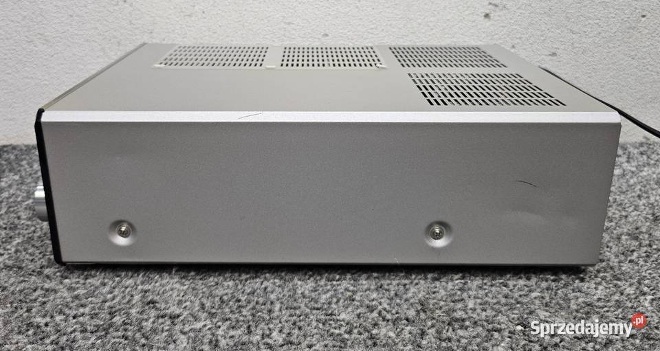 Wzmacniacz Amplituner stereo Yamaha RXE810 sprzedam