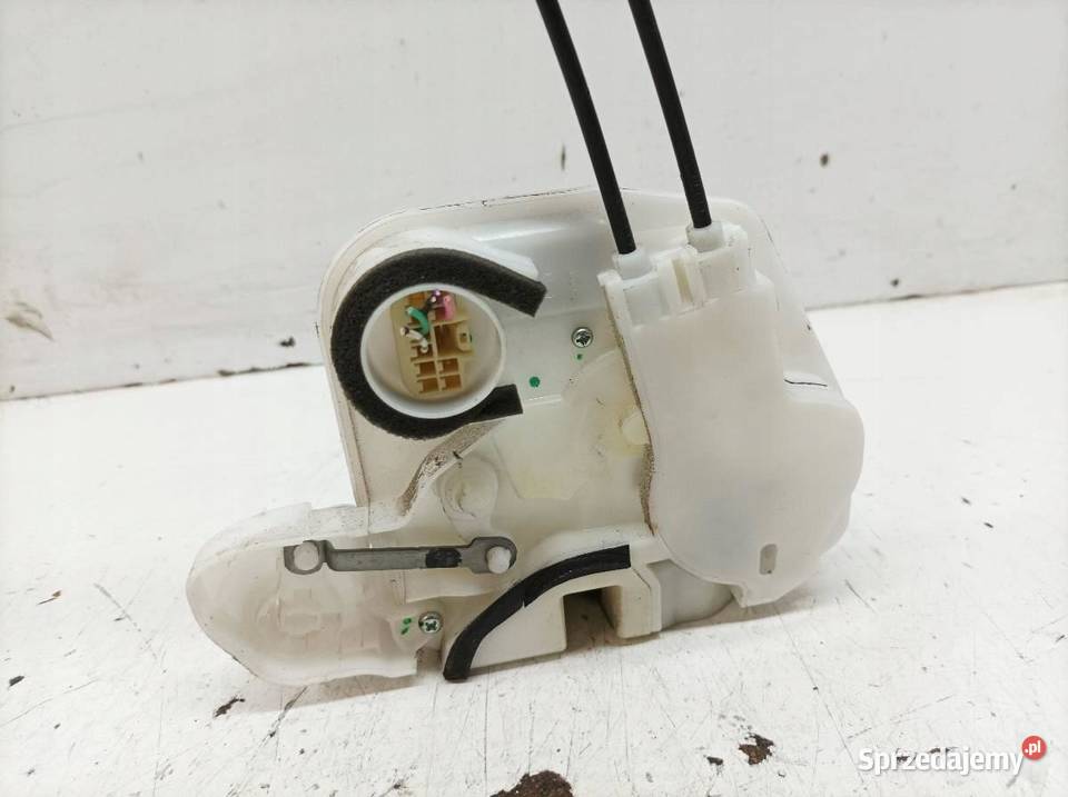 ZAMEK DRZWI LEWY PRZÓD EU Mitsubishi Space Star Rok produkcji 2017