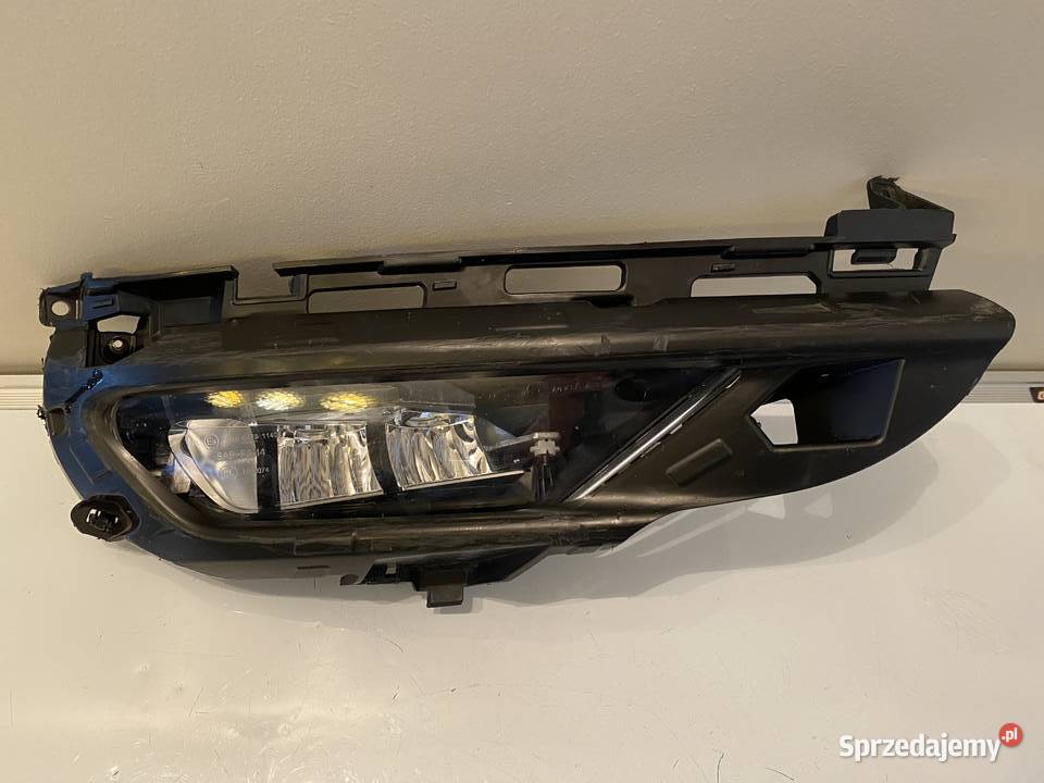 VOLVO XC60 II halogen prawy z mocowaniem prawe lubelskie