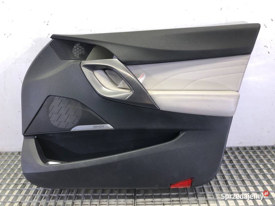 BOCZEK DRZWI PRAWY PRZÓD DS DS 5 Hatchback 1518