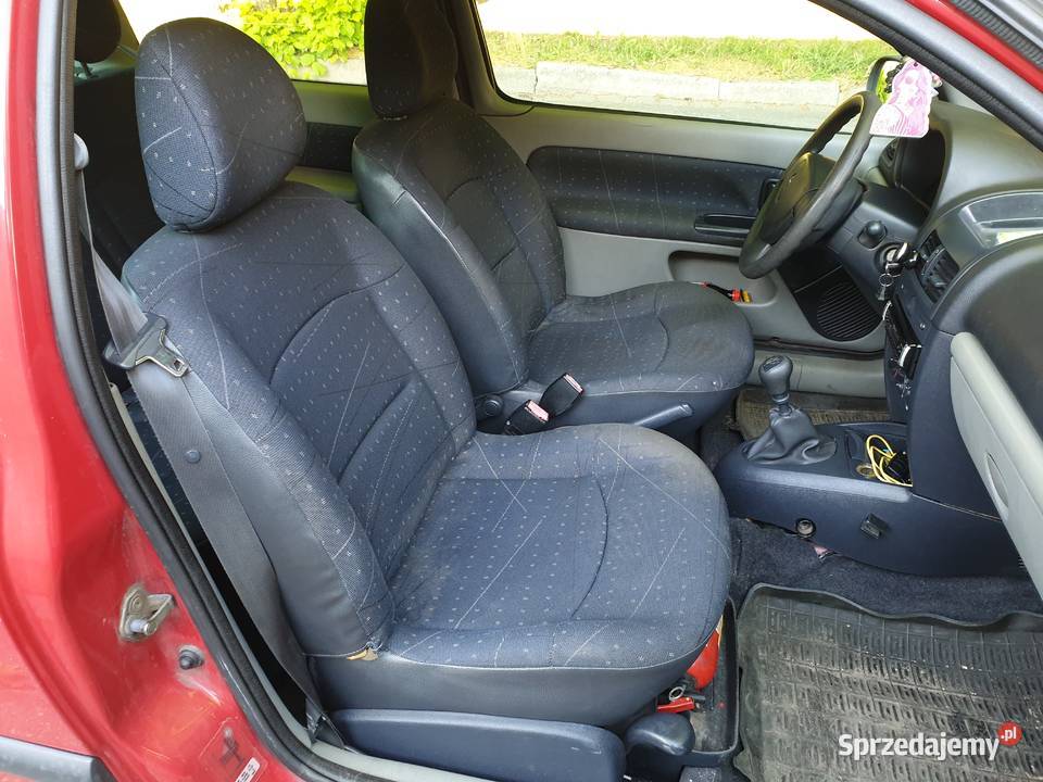 Renault Clio 2001świeże opłaty na Racibórz