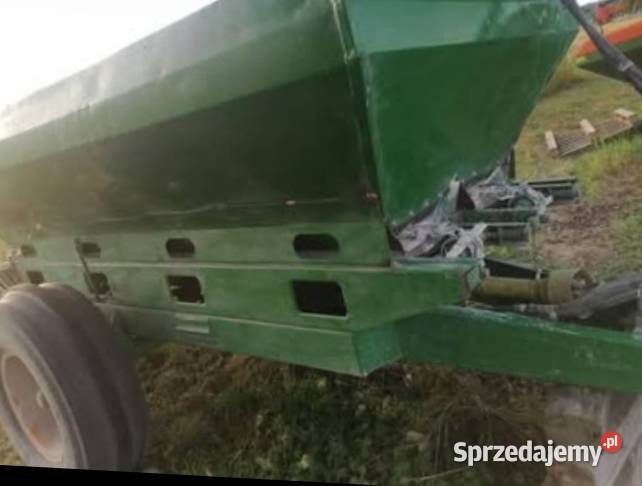 Wypozycze rozsiewacz do wapna łańcuchowy Cyców