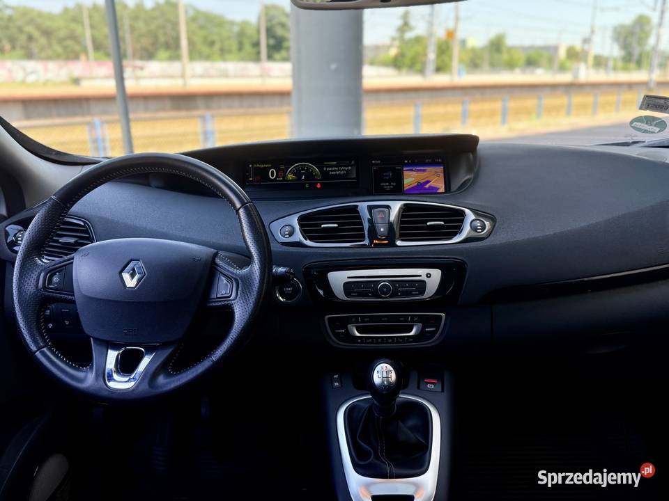 Renault Scenic 12 TCe 115 Bose 2015 Import manualna Legionowo