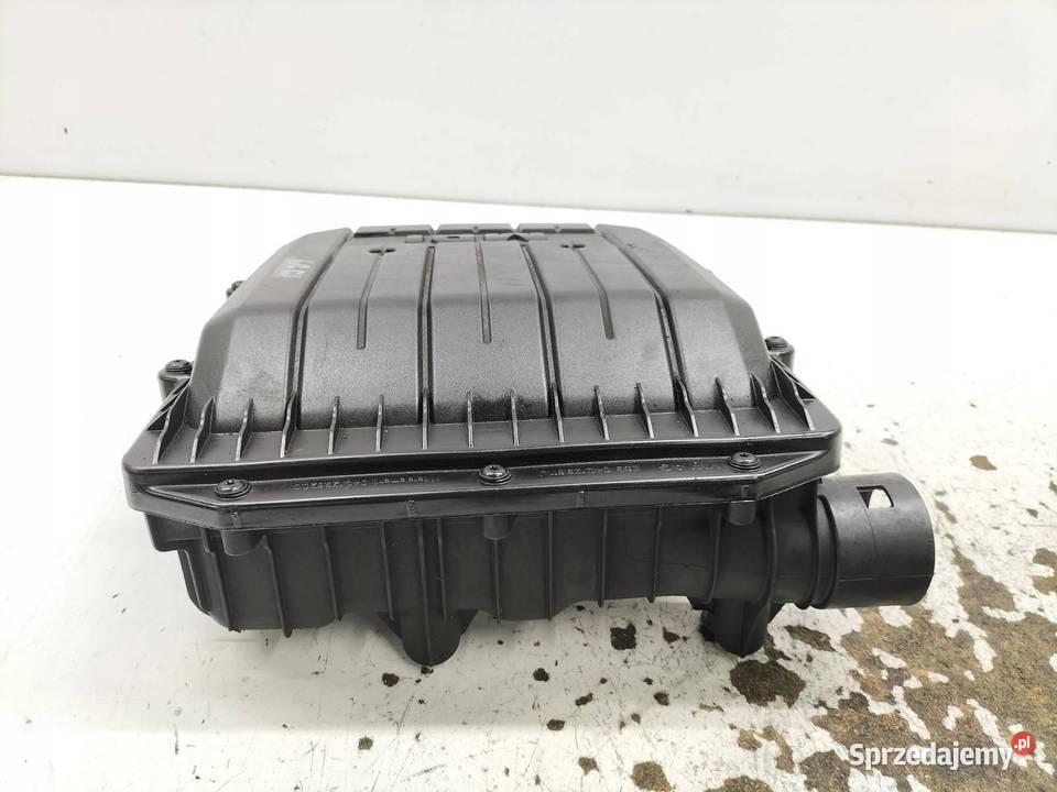 OBUDOWA FILTRA POWIETRZA 10 MPI Skoda Fabia III osobowe