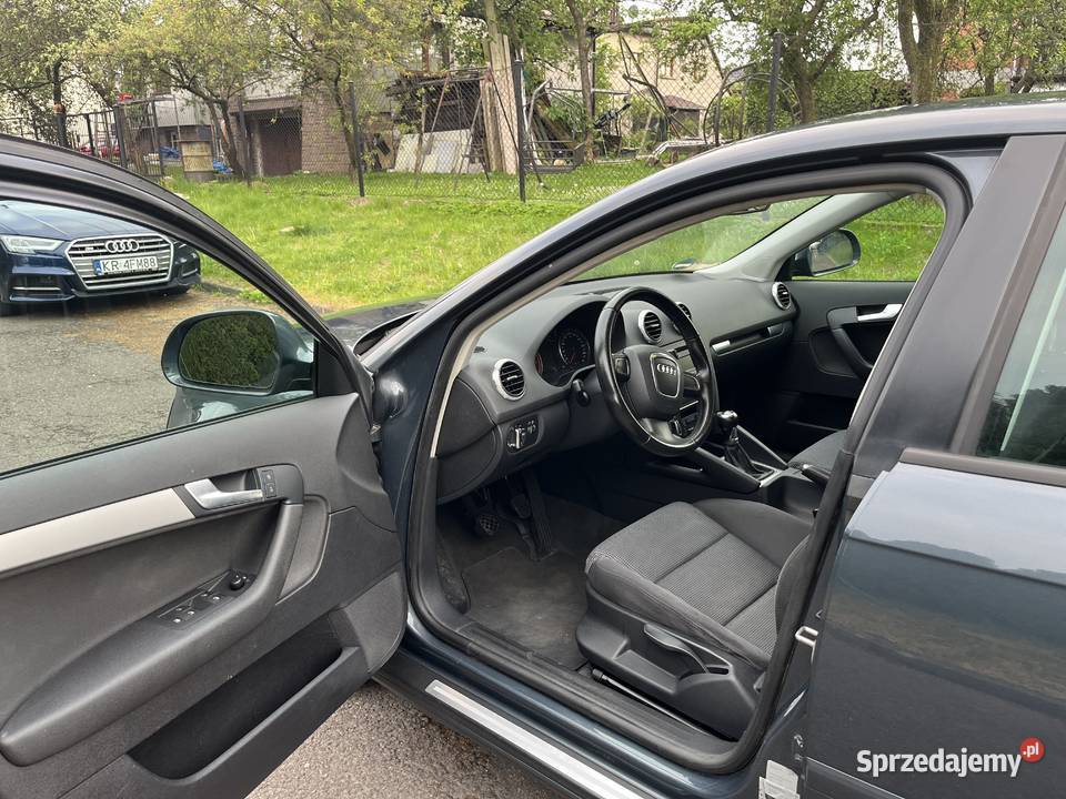 Audi A3 Sportback 14 TFSI Attraction