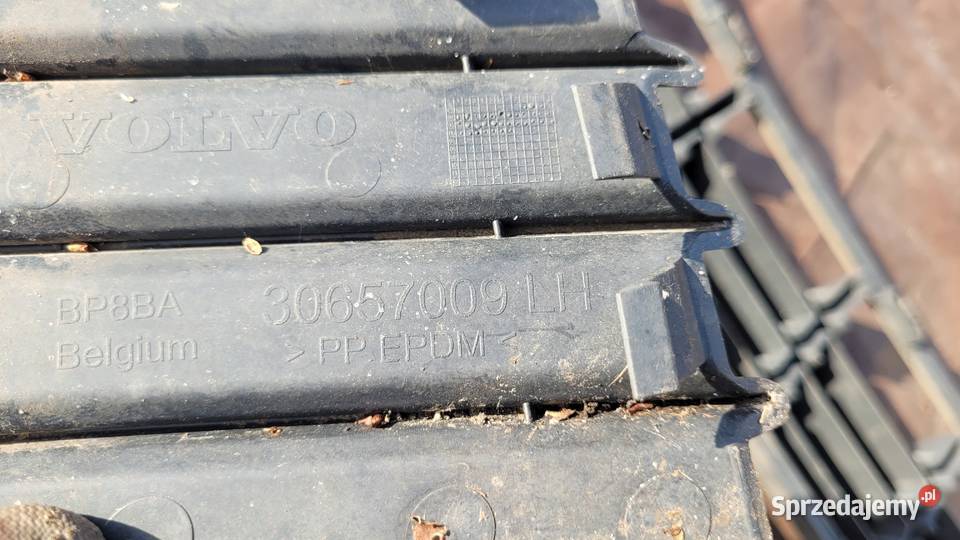 VOLVO S40 II V50 KRATKA ZDERZAKA LEWA PRAWA Ruda Śląska