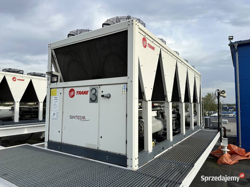 Agregat wody lodowej chiller Trane RTAF145 522 Wałsnów