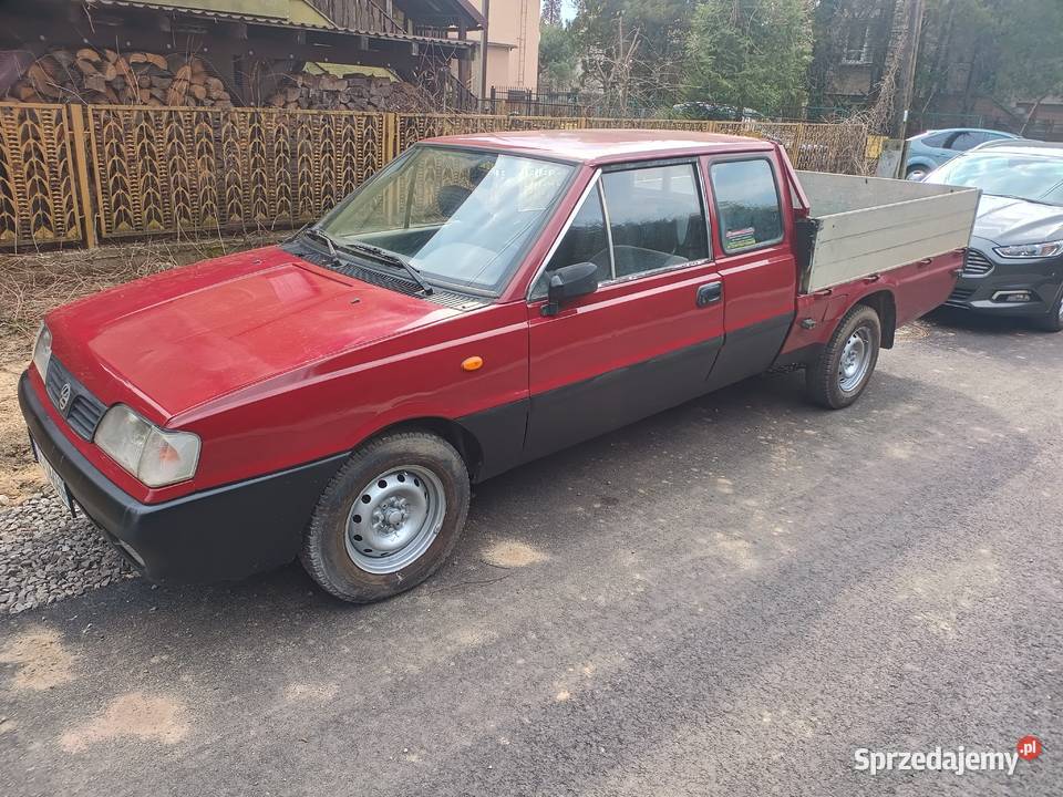 Polonez truck plus 2001 5 osób 19 diesel śląskie Bielsko-Biała