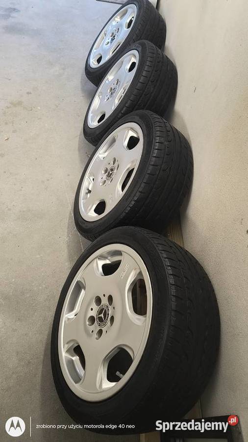 Felgi OZ Racing MONOBLOCK 17 5x112 KBA44055 ET35
