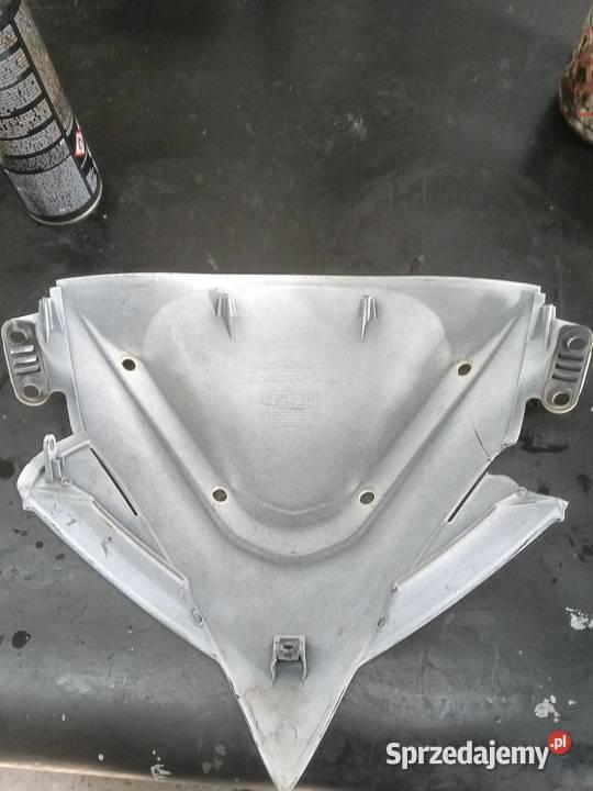 Nosek owiewka Varadero 125 lift 07