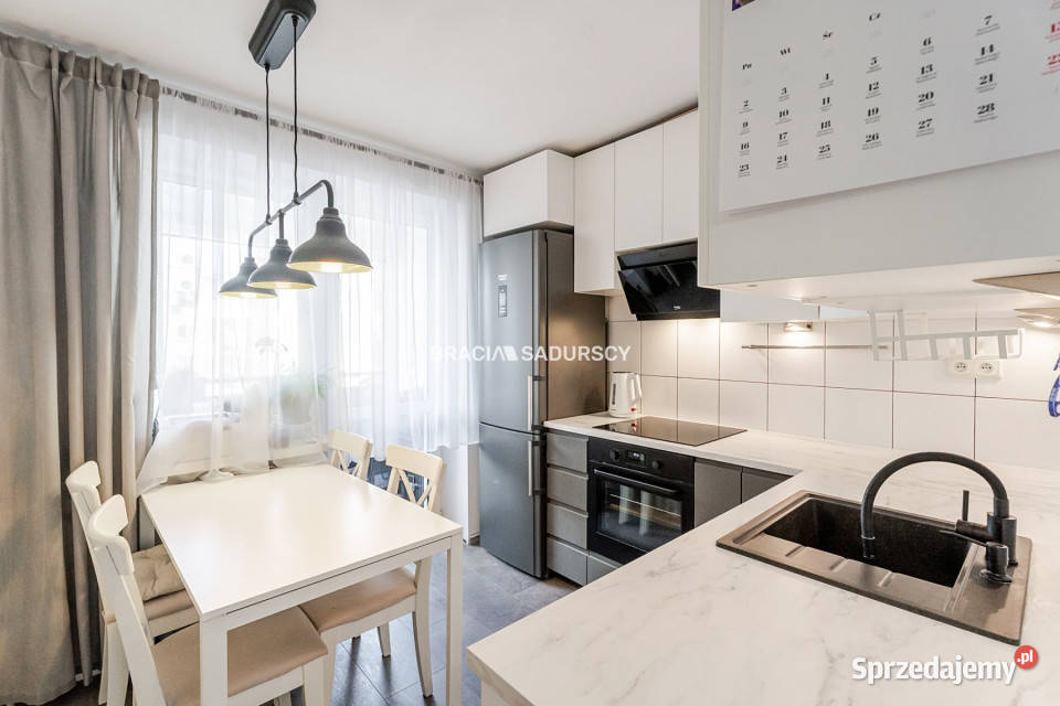 Mieszkanie 445m2 2 pokoje Kraków małopolskie