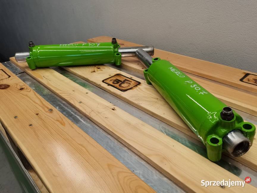 Merlo P 407 Siłownik wspomagania Wilkowo