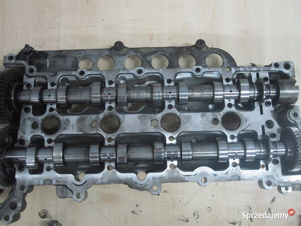QASHQAI XTRAIL SCENIC 20 DCI M9R pokrywa zaworów osobowe sprzedam