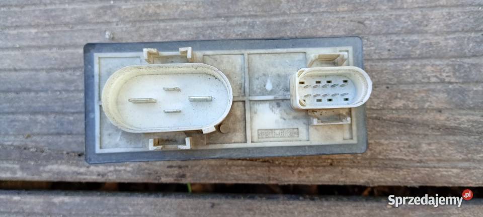 Audi A3 8L Sterownik Wentylatorów 1J0919506H osobowe Iłownica