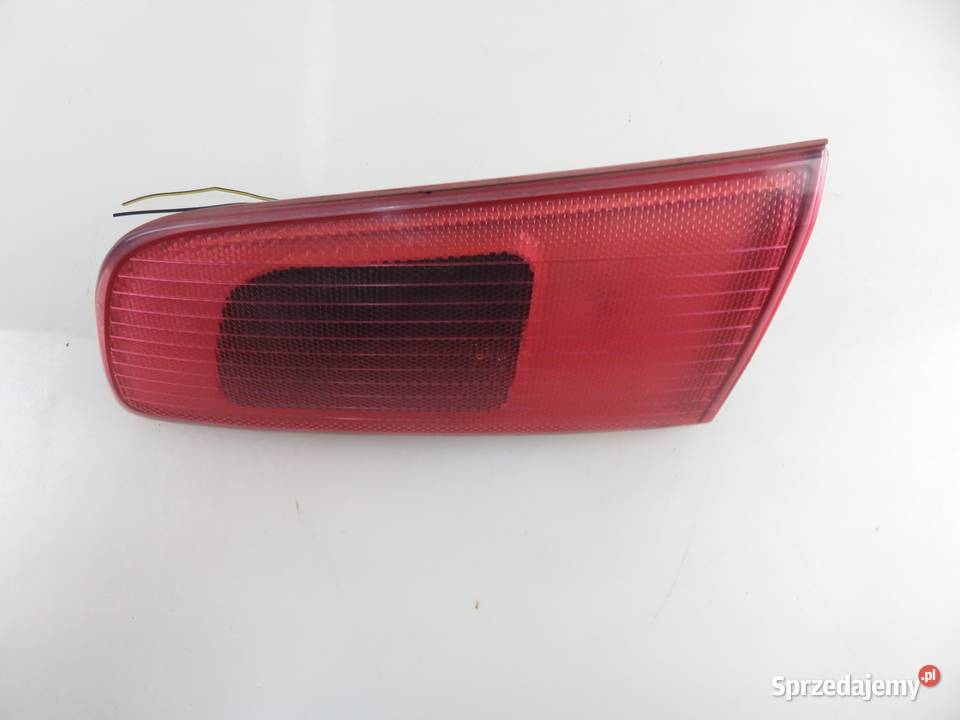 LAMPA PRAWA TYLNA KLAPA MAZDA 2 I 2ZR96483502 Lampy tylne