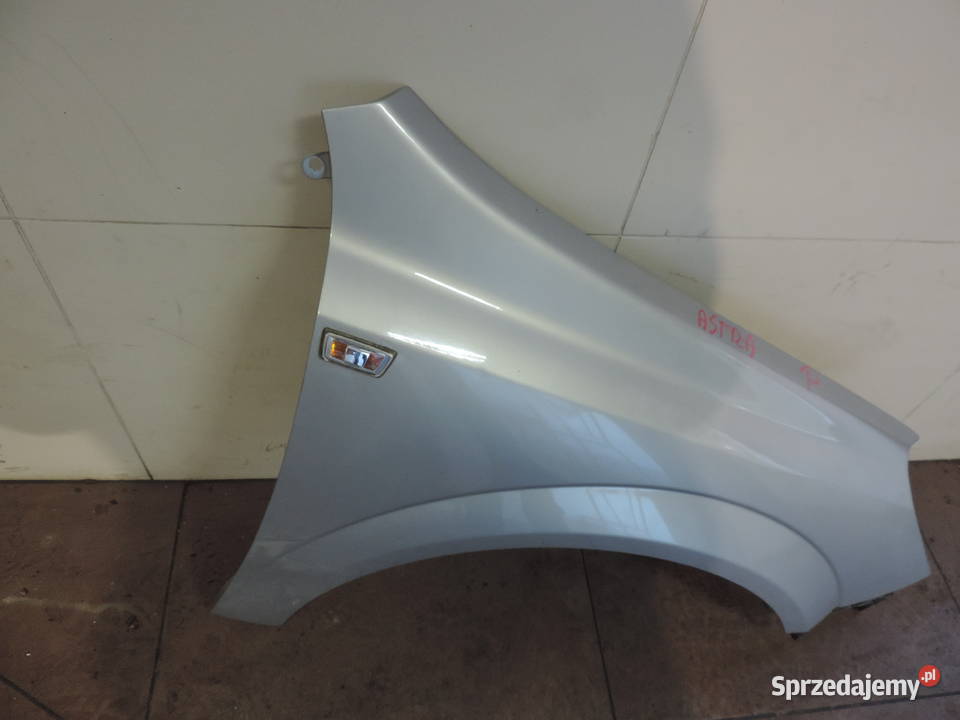 BŁOTNIK PRAWY PRZEDNI PRZÓD OPEL ASTRA H III FL Błotniki Nowy Sącz