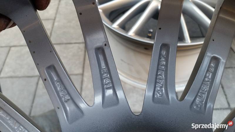 Alufelgi Alfa Romeo 159 17 5X110 ET41 NOWE sprzedam